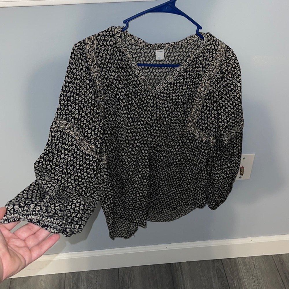 Old navy blouse